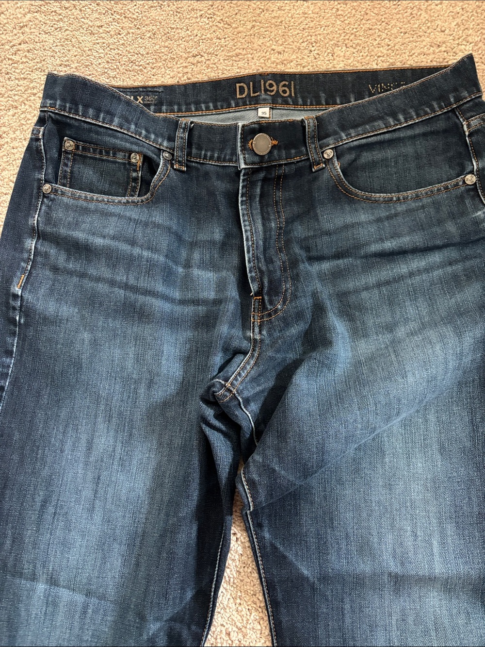 DL1961 Men’s Vince Casual Straight 360° Comfort Dark Wash Jeans Size 35